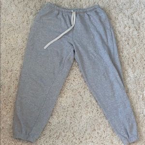 grey sweatpants